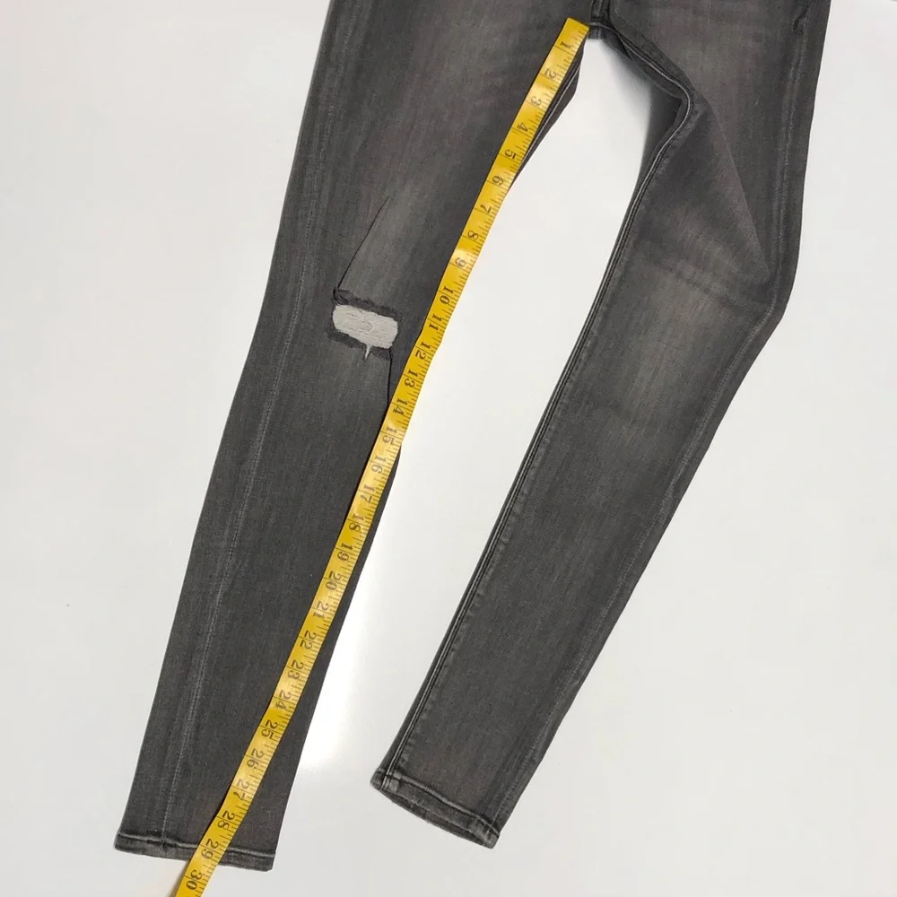 Express Women’s  leggings Jeans with Ripped Knee size 0R
